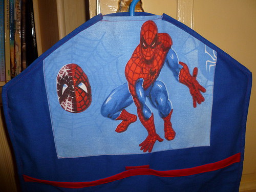 Spiderman - kapsář na ramínko — foto 2