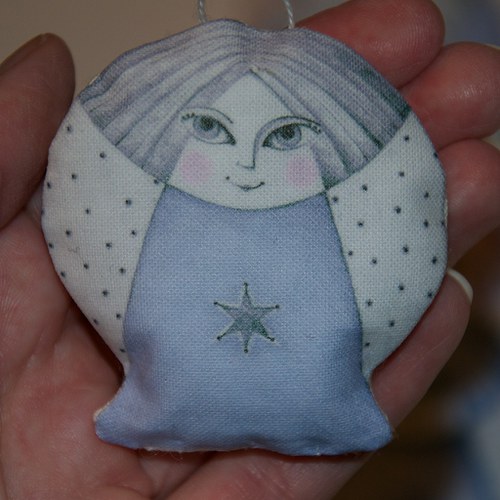 Pocket angels- Andílci do kapsy — foto 4