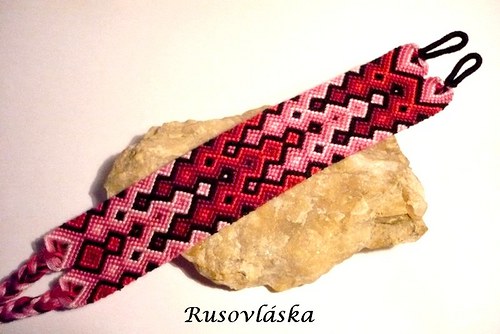 Červenorůžový náramek — foto 4