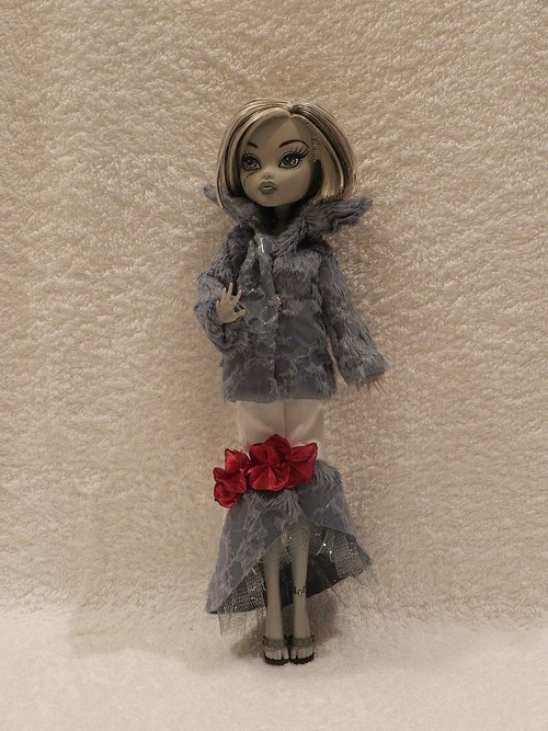 Obleček pro Monster high — foto 2
