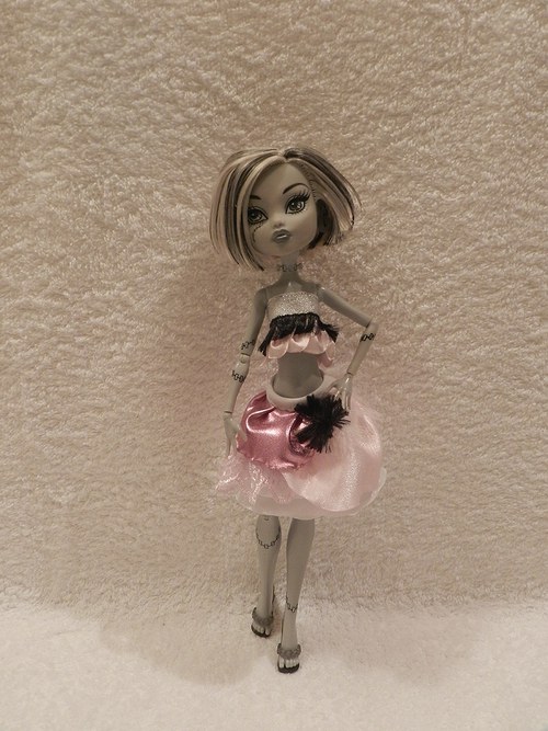Obleček pro Monster high — foto 2