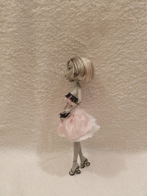 Obleček pro Monster high — foto 3