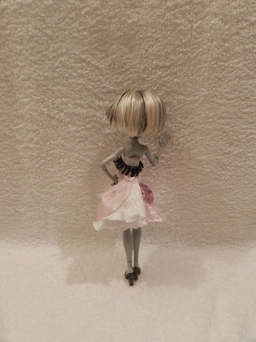 Obleček pro Monster high — foto 4