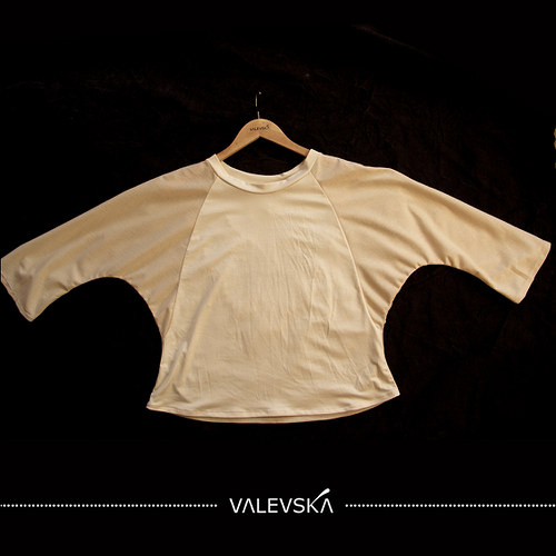 Anděl, elegantní top — foto 3
