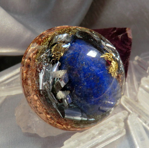 Osobní orgonit (13) - Polokoule 4cm - Lapis — foto 2