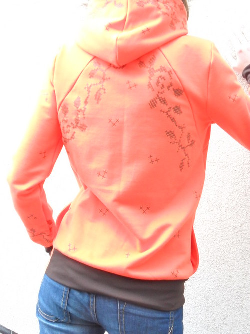 Mikina — foto 2