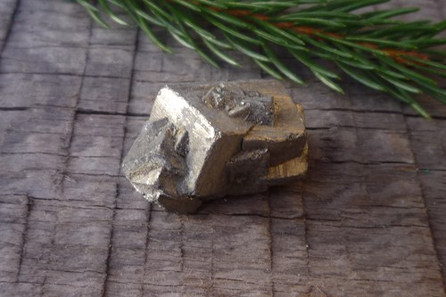 Pyrit QA č.L8553 — foto 3