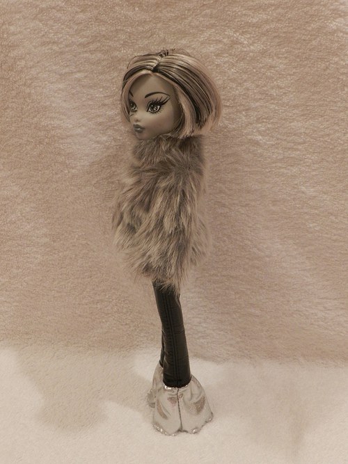 Obleček pro Monster high — foto 3