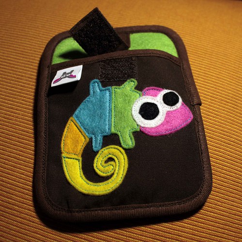 Obal na mobil - chameleonek — foto 3