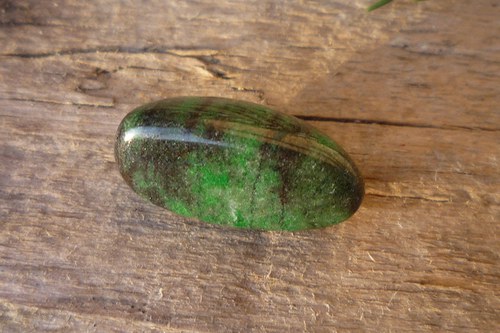 Serpentin malachitový č. L8667 — foto 2