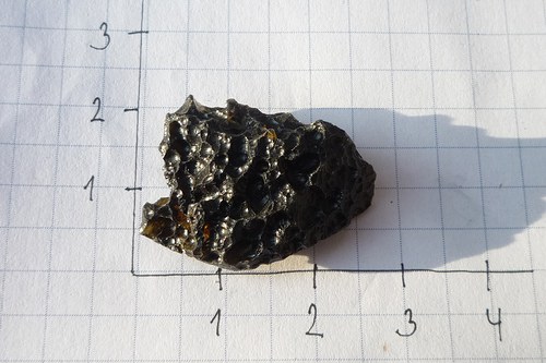 Tektit, meteorit č. L8761 — foto 3