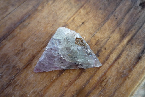 Surový fluorit L 8805 — foto 2