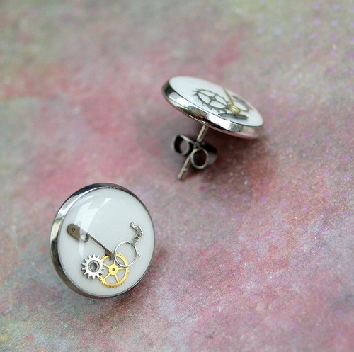 White circles — foto 2