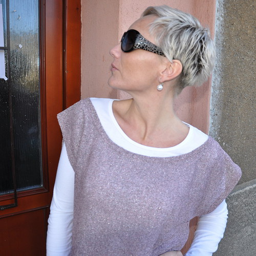 Svetr s krátkým rukávem — foto 3
