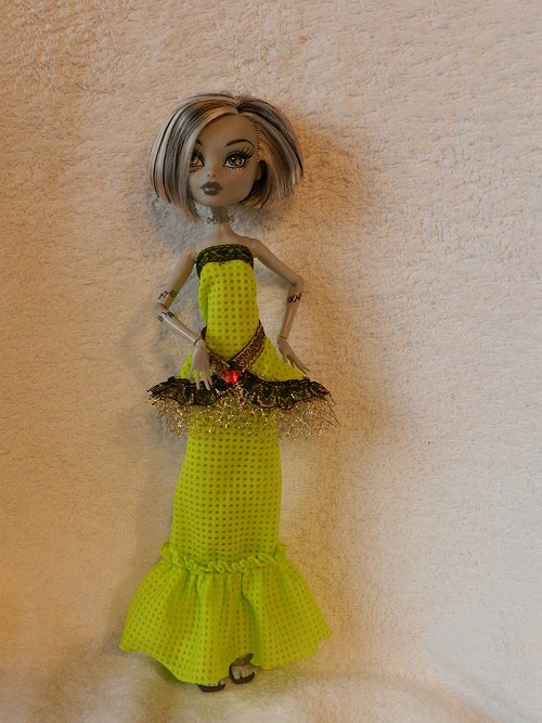 Obleček pro Monster high — foto 2