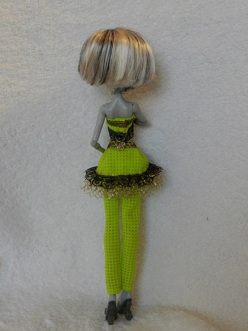 Obleček pro Monster high — foto 3