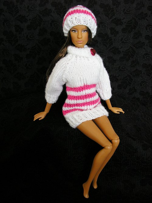 Bílý komplet na zimu pro Barbie — foto 2