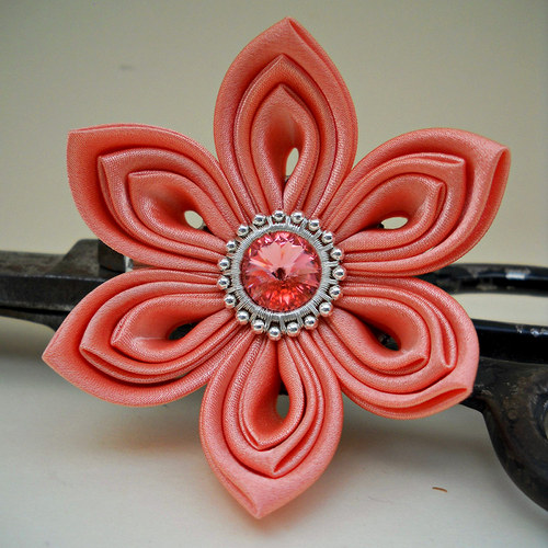 Kanzashi spona/brož Peach — foto 3