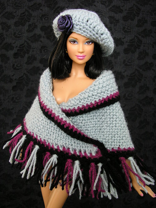 Šedý pléd s baretem pro Barbie — foto 2