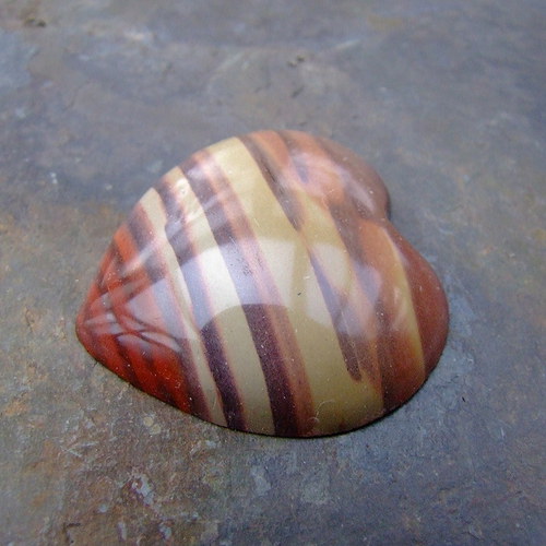 Jaspis zebra, srdce -kabošon č .637 — foto 3