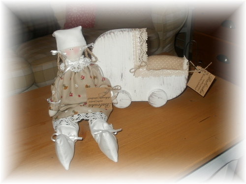 Plochý dřevěný kočárek — foto 3