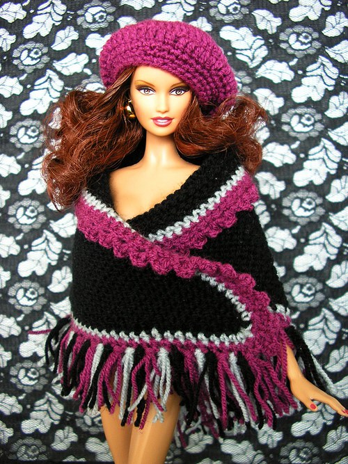 SLEVA 50% Černý pléd s baretem pro Barbie — foto 2