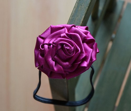 Čelenka "Pink se stříbrnou nitkou" — foto 2