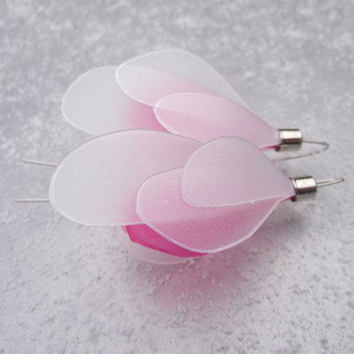 Winter Blossoms (With Pink Heart) — foto 2