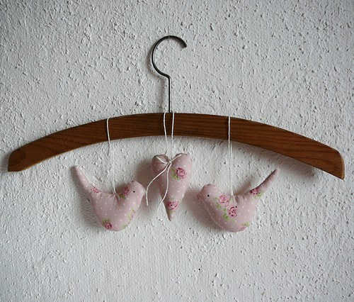 Něžní ptáčci a srdíčko — foto 2