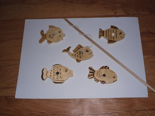 Dřevěné rybičky - vypalované — foto 2