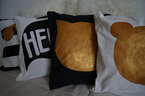 Polštář Hello — foto 4