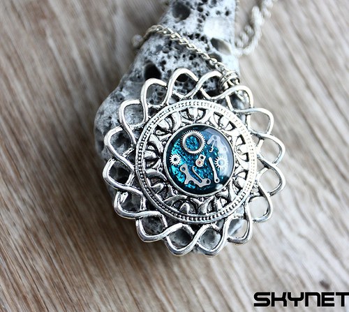 Modrý amulet — foto 4