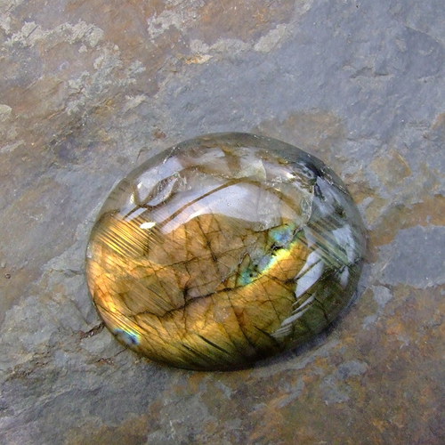 Labradorit de luxe, kabošon č.663 52x42mm — foto 3
