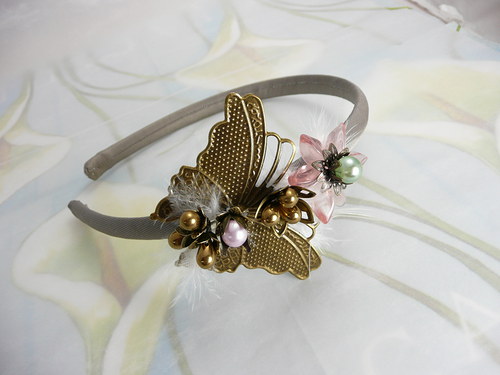 Golden butterfly - čelenka na přání — foto 3