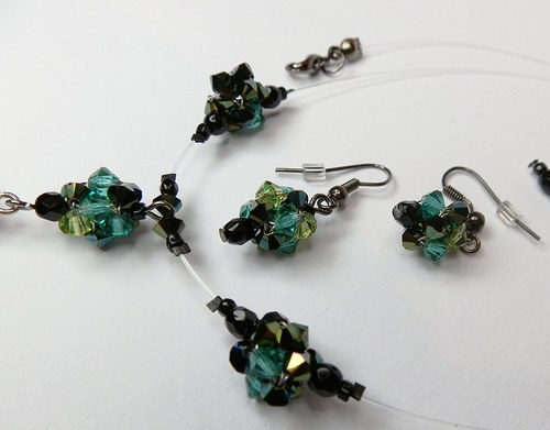 Černo zelené kuličky Swarovski (165) — foto 6