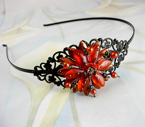 Čelenka black orange — foto 2