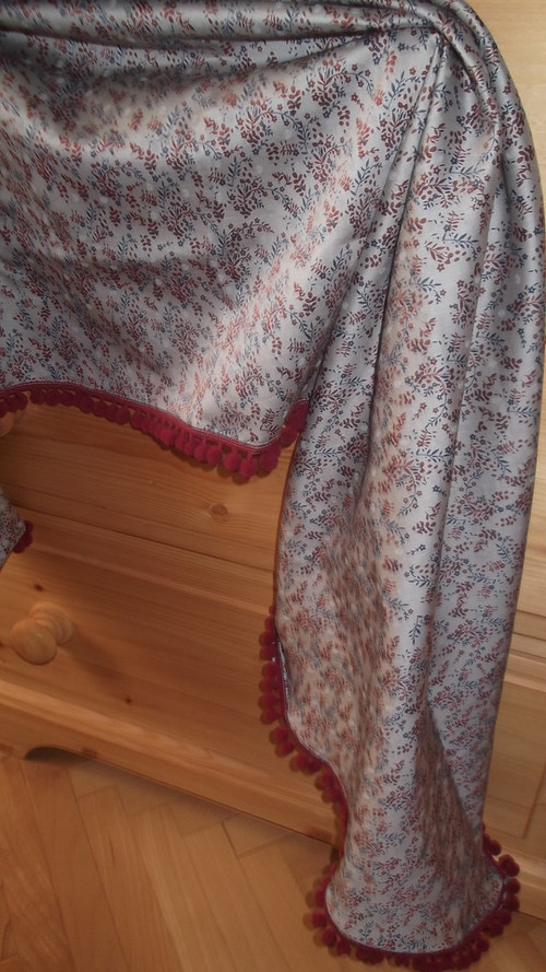 Stříbrný vítr s bambulkami — foto 2