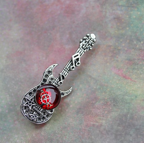 Steampunková kytara — foto 2