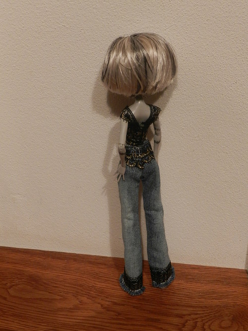 Obleček pro Monster high — foto 3