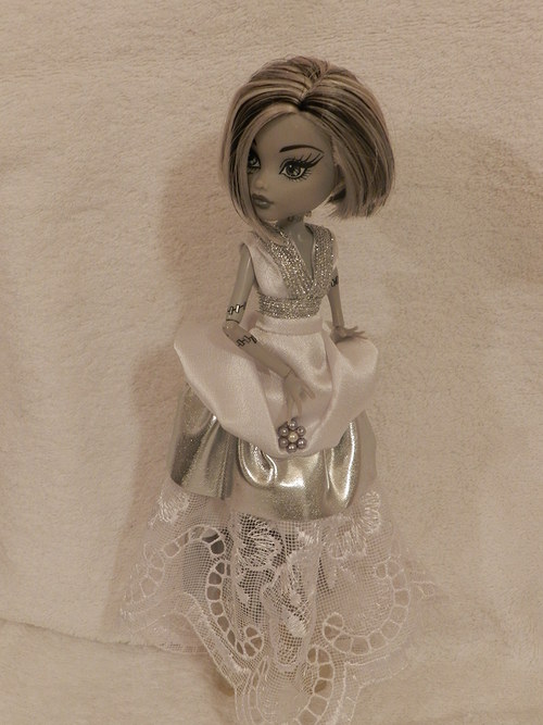 Šatičky pro Monster high — foto 5