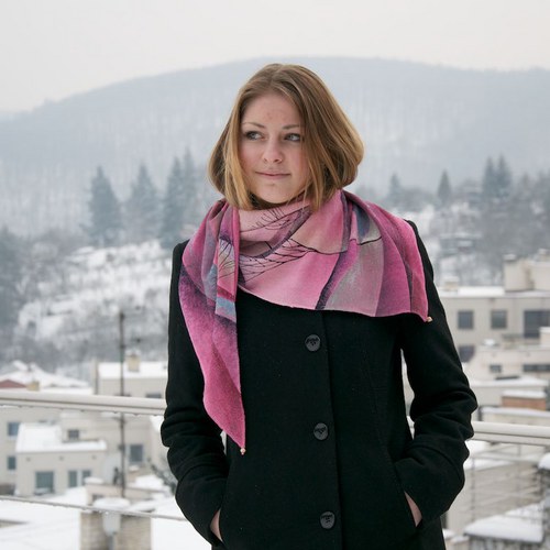 Šátek- Krajina růžová — foto 2