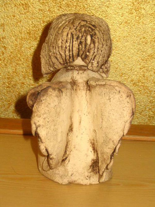 Andílek ze šamotové hlíny — foto 3