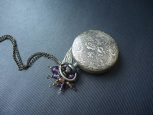 Náhrdelník s hodinkami " Purple Design " — foto 3