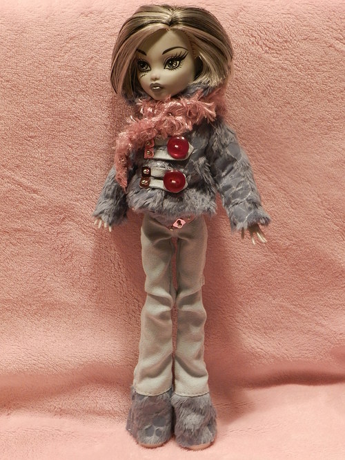 Obleček pro Monster high — foto 2