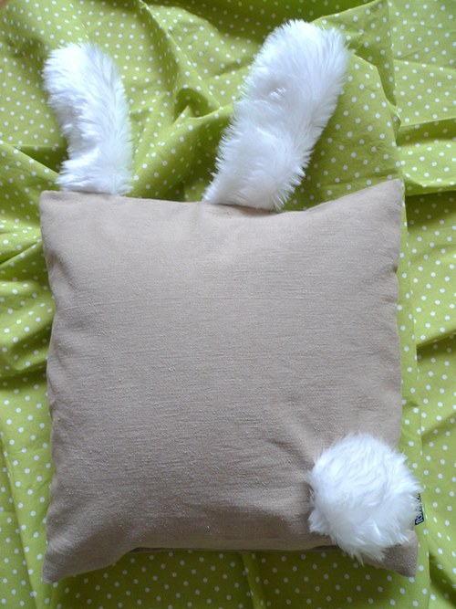 Polštář Ušatý fluffy — foto 5