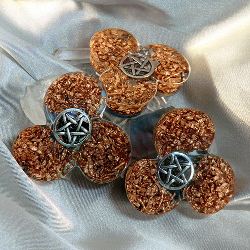 Orgonit *Amulet (2A) *Triskel * s Pentagramem — foto 5