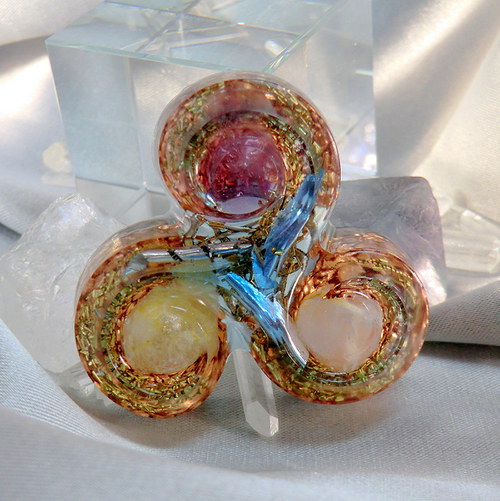 Orgonit *Amulet (2A) *Triskel * s Pentagramem — foto 6