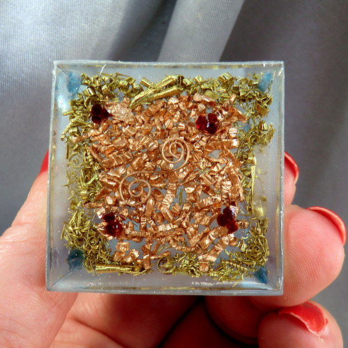 Orgonit 4x4cm - DvojPyramida - Selenit/granát — foto 6