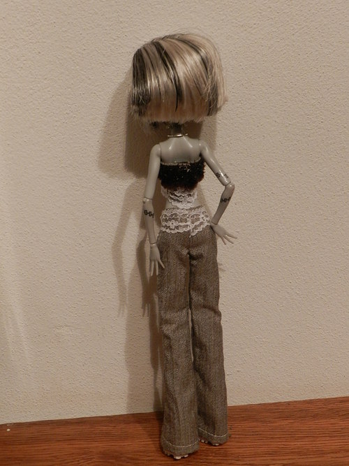 Obleček pro Monster high — foto 3