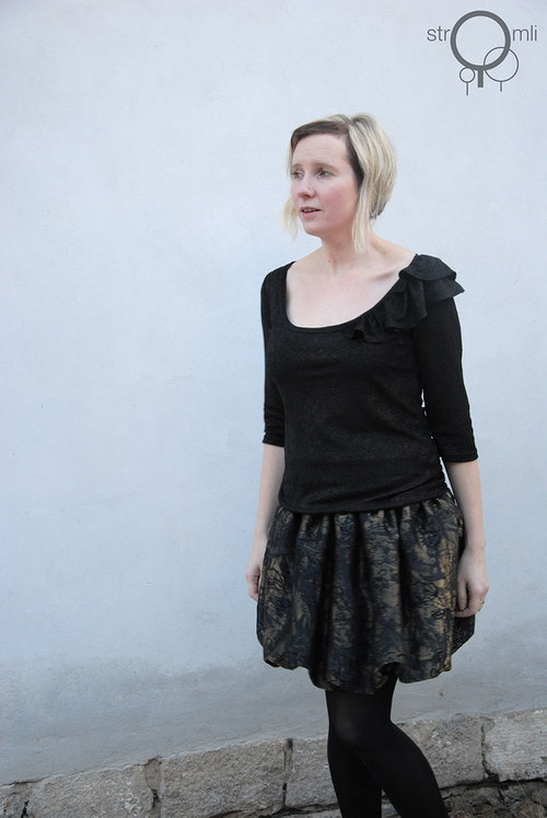 Trochu elegance, vel. L — foto 3